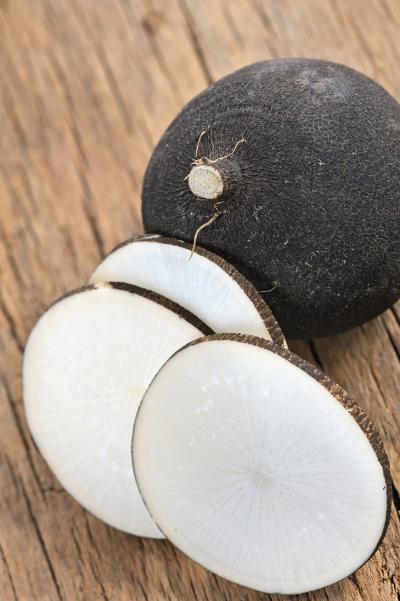 Radish Black Loose (lb)