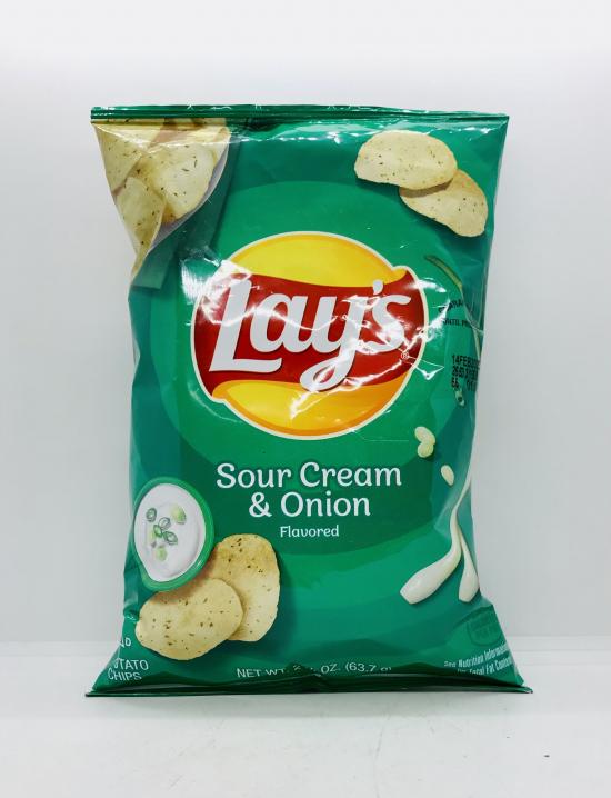 LAY'S Sour Cream & Onion 63.7g