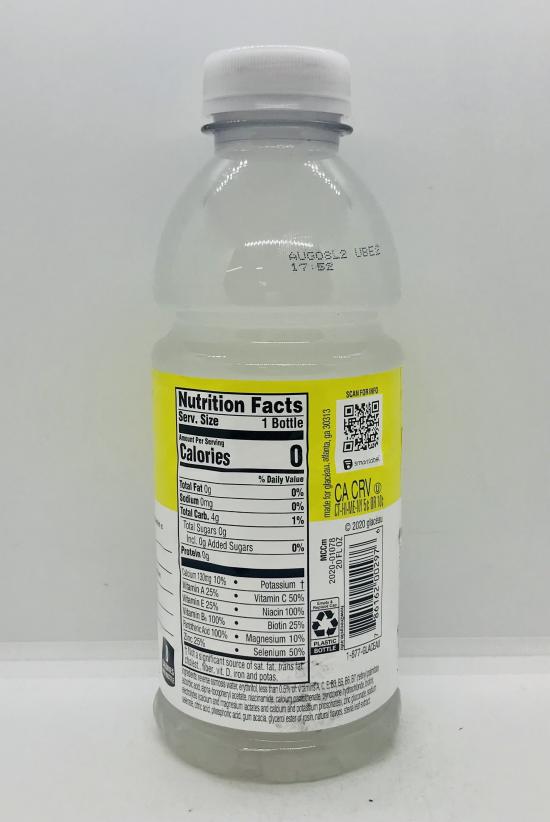 Vitaminwater Squeezed lemonade flavored 591mL.