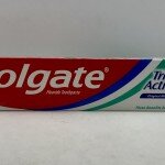 Colgate Triple Action Toothpaste Original Mint 226g