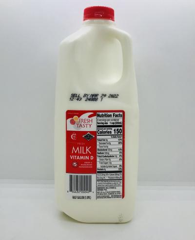 F&T Fresh Milk vitamin D Half gallon