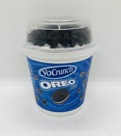 Yo Crunch Oreo Lowfat yogurt Vanilla 6 OZ