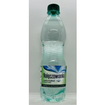 Naleczowianka Carbonated Mineral Water 0.5L.