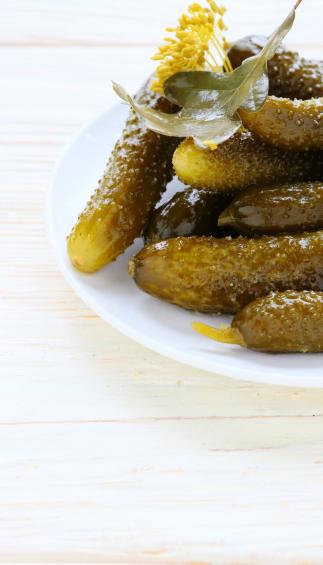 Sour Pickles (lb.)