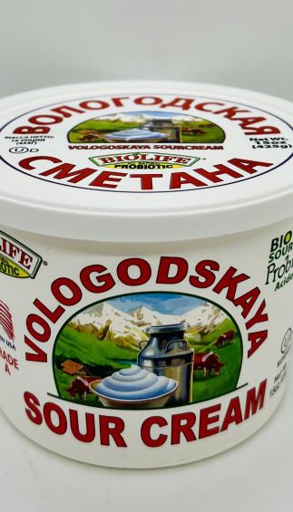 Biolife Vologodskaya sour cream