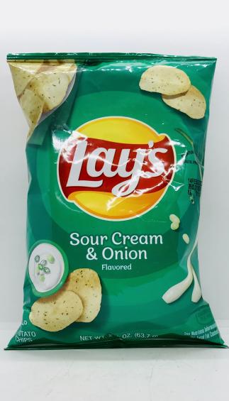 LAY'S Sour Cream & Onion 63.7g