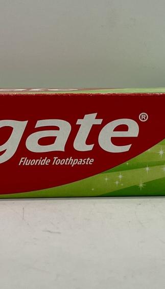 Colgate Toothpaste Sparkling White Gel 226g