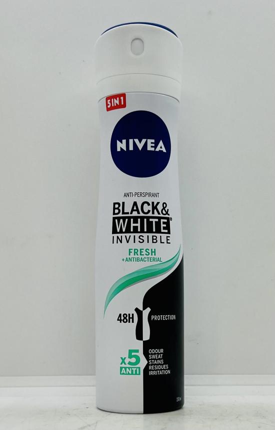 Nivea Black & White Invisible 5in1 150mL.