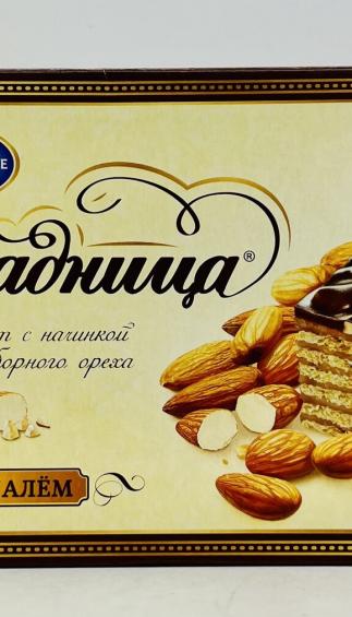 Shokoladnica Wafer Almond 270g.