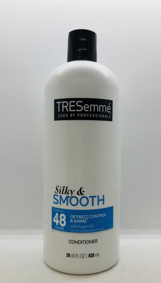 Conditioner Silky & Smooth Of Frizz Control & Shine 828ml