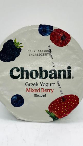 Chobani Greek Yogurt Mixed berry 150g.